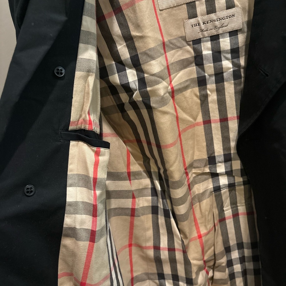 Burberry Black Trench Coat for Men - Picture 4 of 5